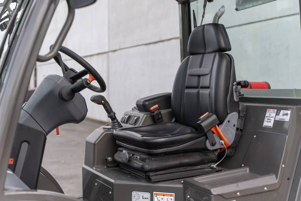 Frontstapler van het type Ausa C 251 H x4, Neumaschine in Moerbeke (Foto 7)