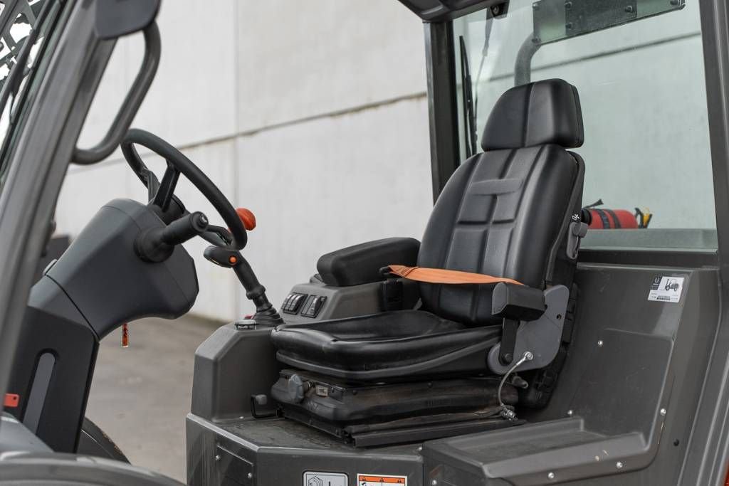 Frontstapler tipa Ausa C 251 H x4, Neumaschine u Moerbeke (Slika 7)