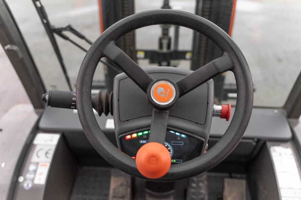 Frontstapler tipa Ausa C 251 H x4, Neumaschine u Moerbeke (Slika 8)