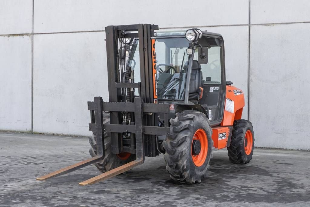 Frontstapler Türe ait Ausa C 251 H x4, Neumaschine içinde Moerbeke (resim 1)