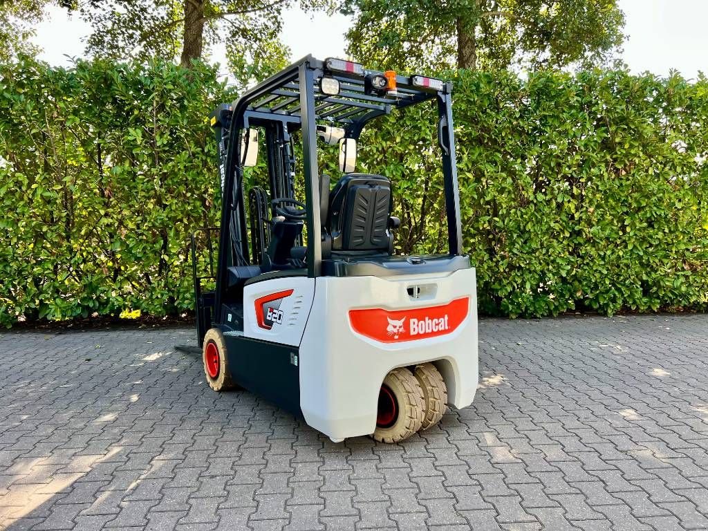 Frontstapler des Typs Bobcat B20 T-7 Plus, Neumaschine in Nijkerkerveen (Bild 2)