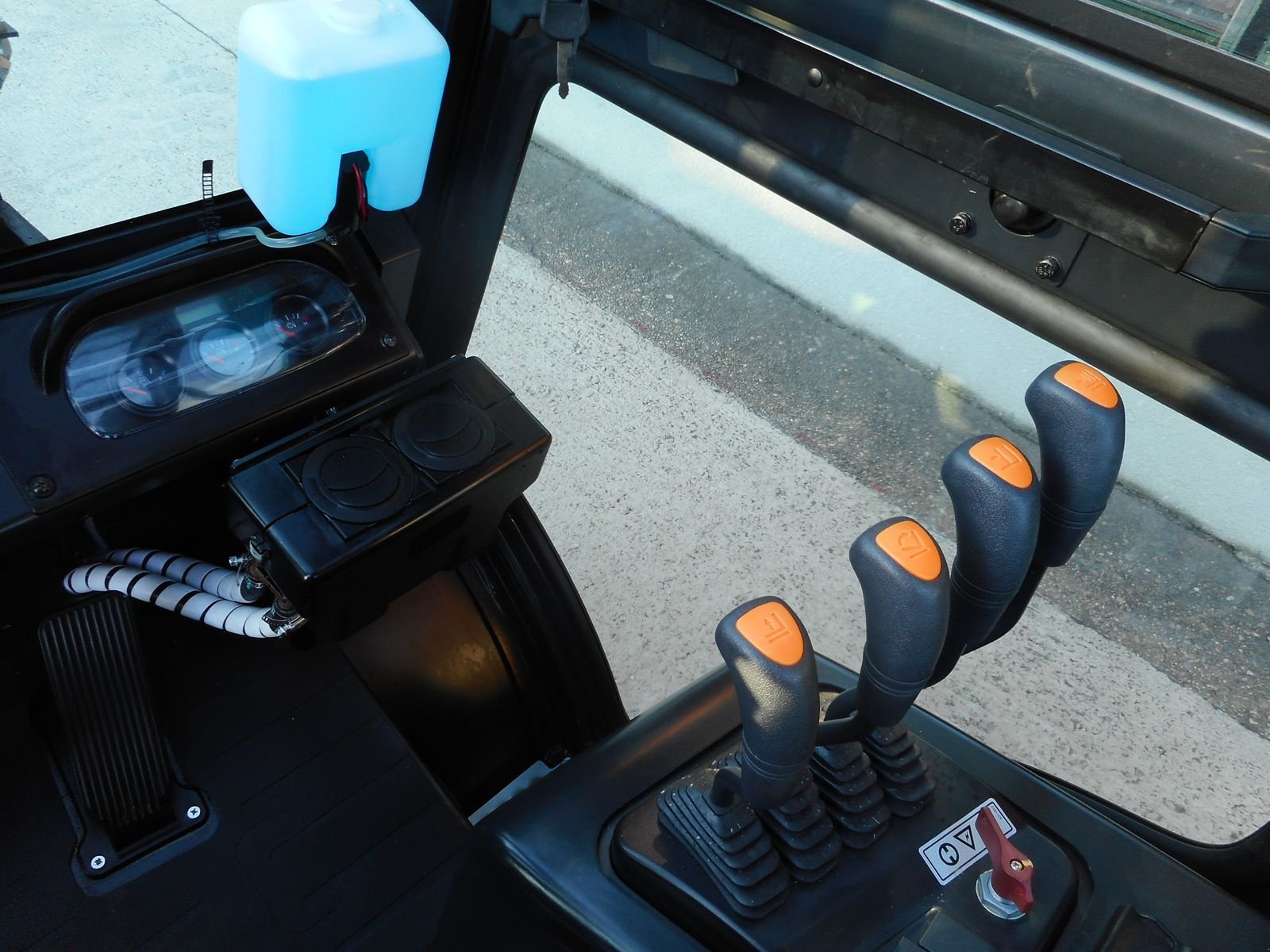 Frontstapler of the type Bobcat D25NXP Triplex 4,7m + SS + 4. Kreis + Kabine, Gebrauchtmaschine in St. Nikolai ob Draßling (Picture 8)