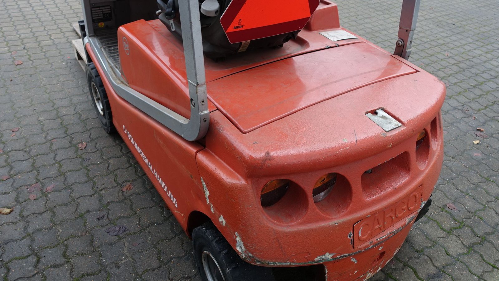 Frontstapler des Typs BT CBE 16 F // 1600 kg el, Gebrauchtmaschine in Skive (Bild 8)