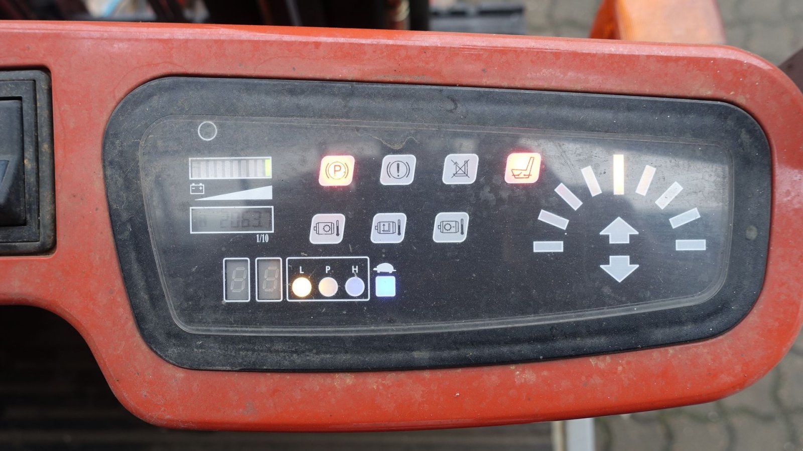 Frontstapler des Typs BT CBE 16 F // 1600 kg el, Gebrauchtmaschine in Skive (Bild 12)