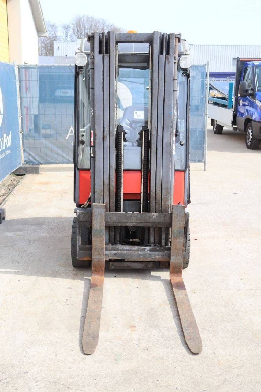 Frontstapler typu BT CBE 1.6, Gebrauchtmaschine v Antwerpen (Obrázok 9)