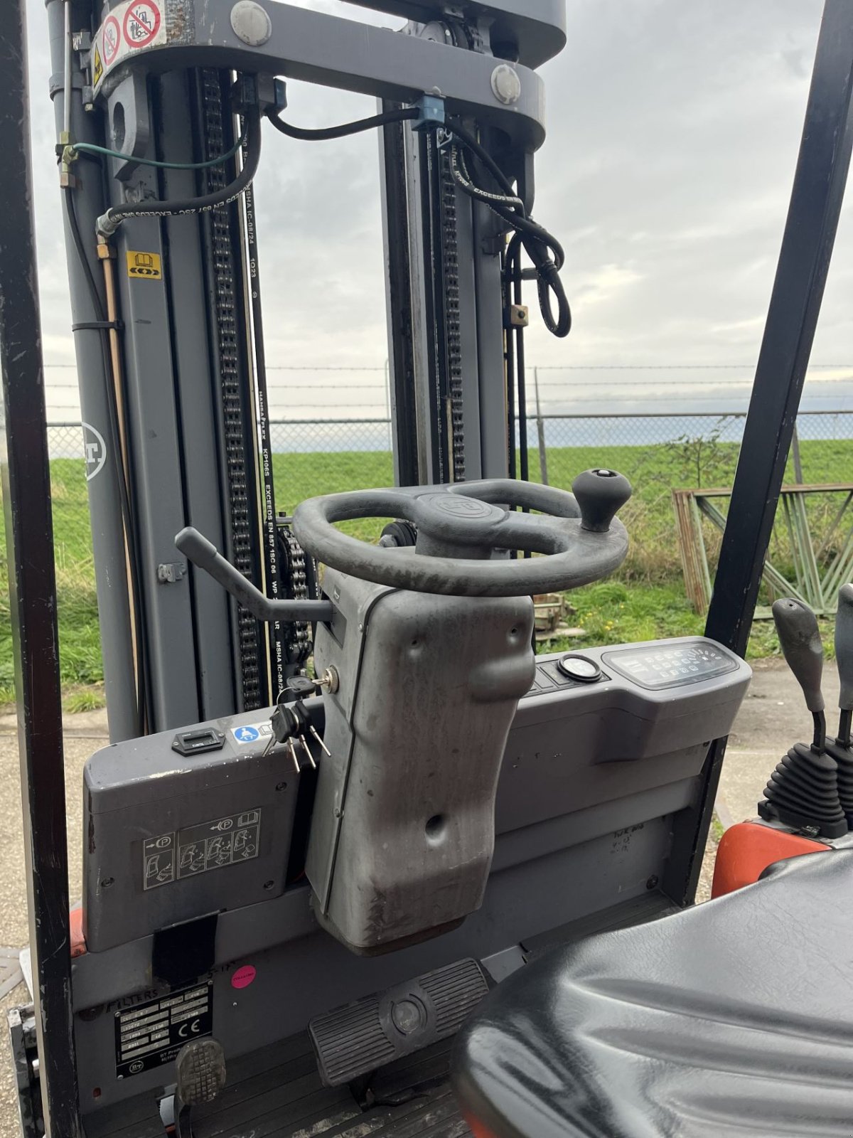 Frontstapler des Typs BT CBE 2.0 F, Gebrauchtmaschine in Etten Leur (Bild 6)