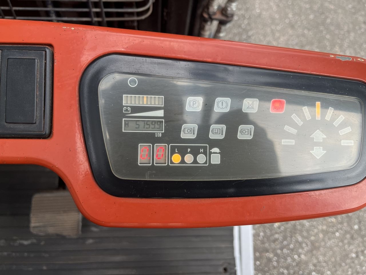 Frontstapler of the type BT CE20, Gebrauchtmaschine in Wekerom (Picture 10)