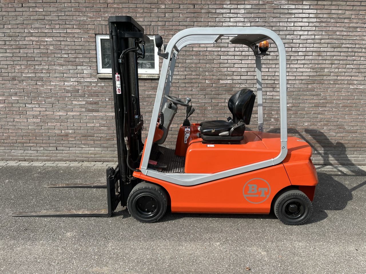 Frontstapler of the type BT CE20, Gebrauchtmaschine in Wekerom (Picture 2)