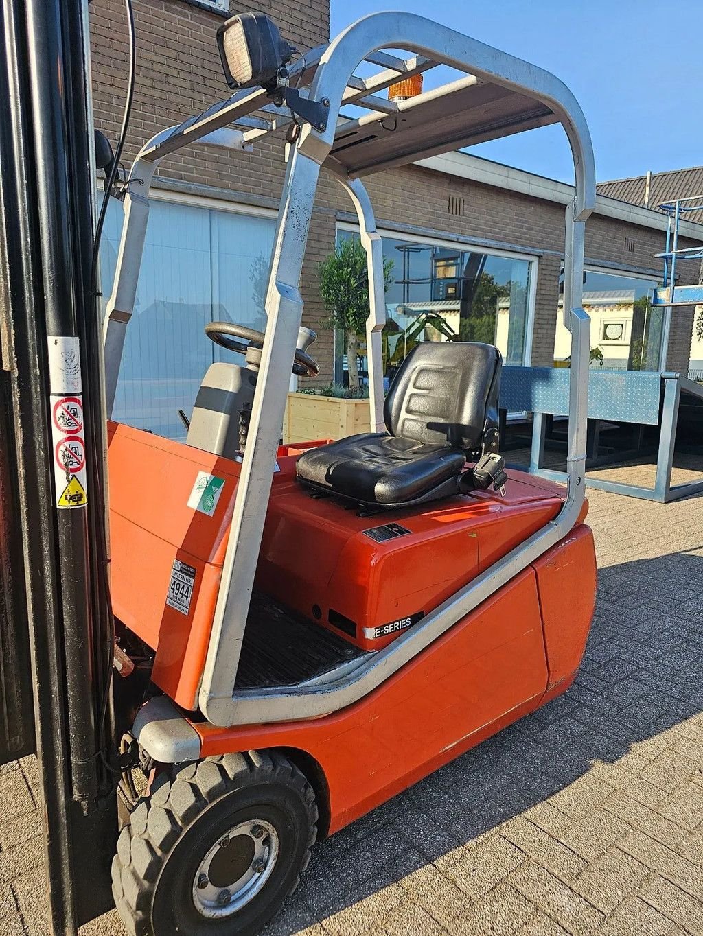 Frontstapler des Typs BT Cesab cargo 6m mast triplo elektrische heftruck, Gebrauchtmaschine in Scherpenzeel (Bild 8)