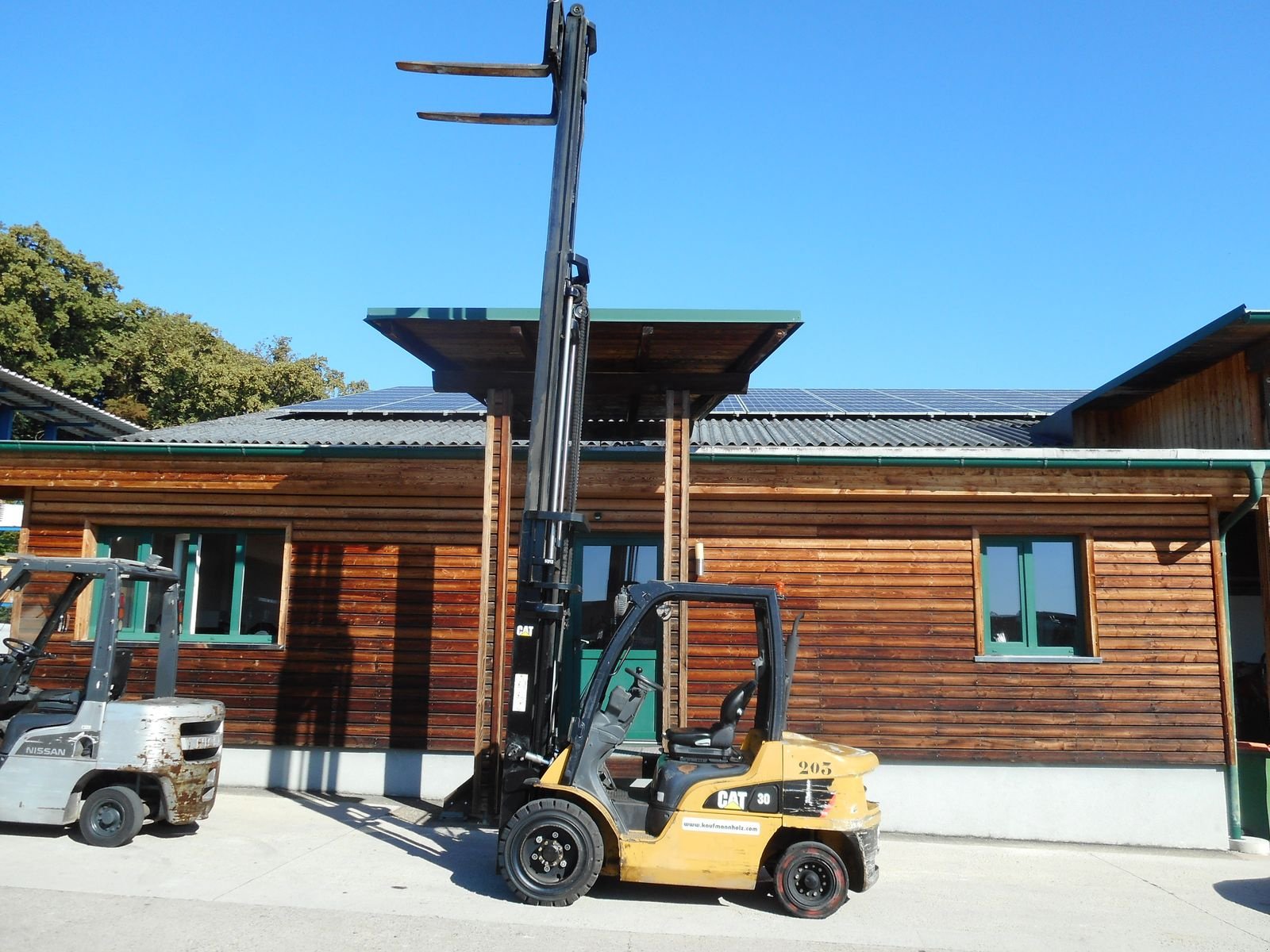 Frontstapler del tipo CAT DP30N Triplex 5,97 Meter + SS + LS + Halbkab., Gebrauchtmaschine In St. Nikolai ob Draßling (Immagine 18)