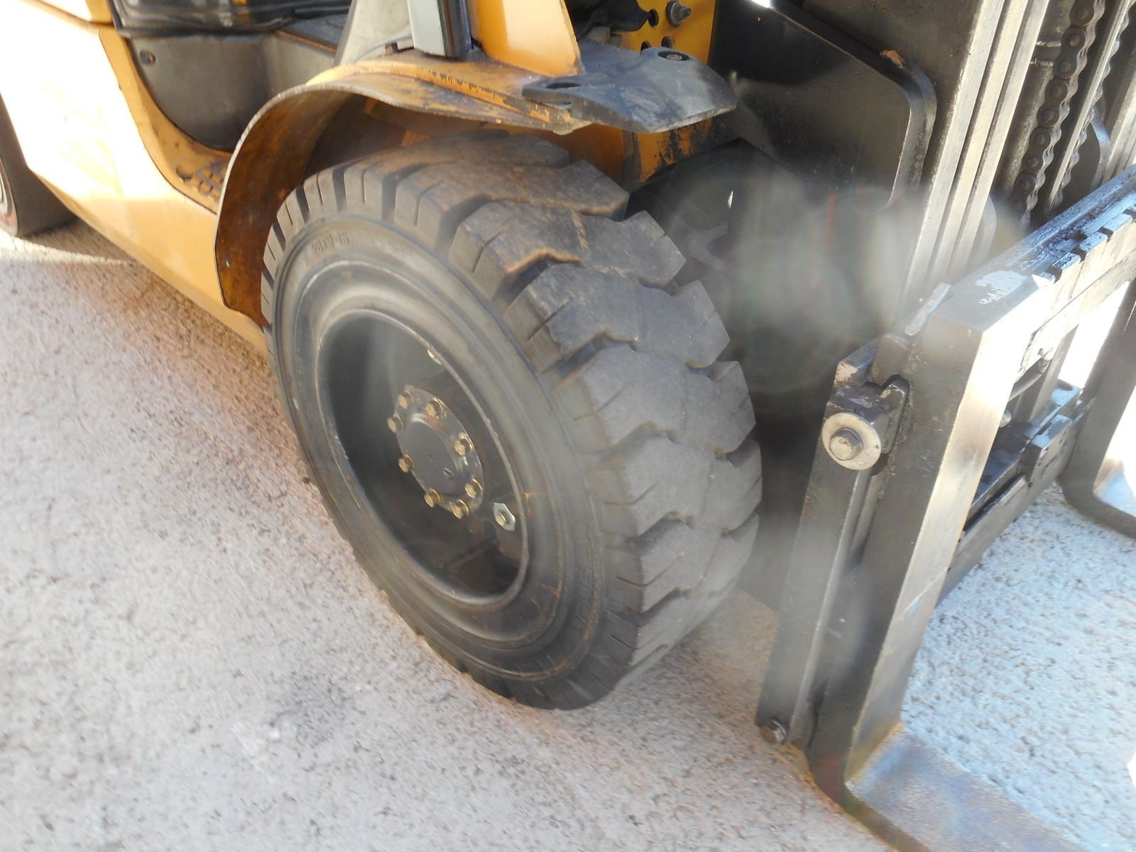 Frontstapler del tipo CAT DP30N Triplex 5,97 Meter + SS + LS + Halbkab., Gebrauchtmaschine In St. Nikolai ob Draßling (Immagine 15)