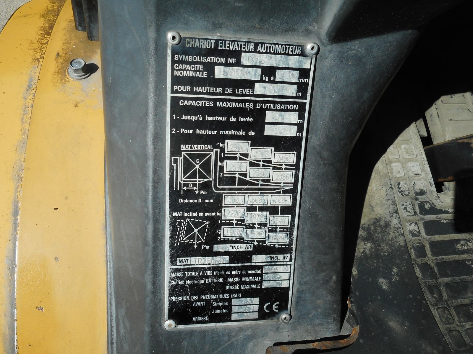 Frontstapler del tipo CAT DP30N Triplex 5,97 Meter + SS + LS + Halbkab., Gebrauchtmaschine In St. Nikolai ob Draßling (Immagine 12)