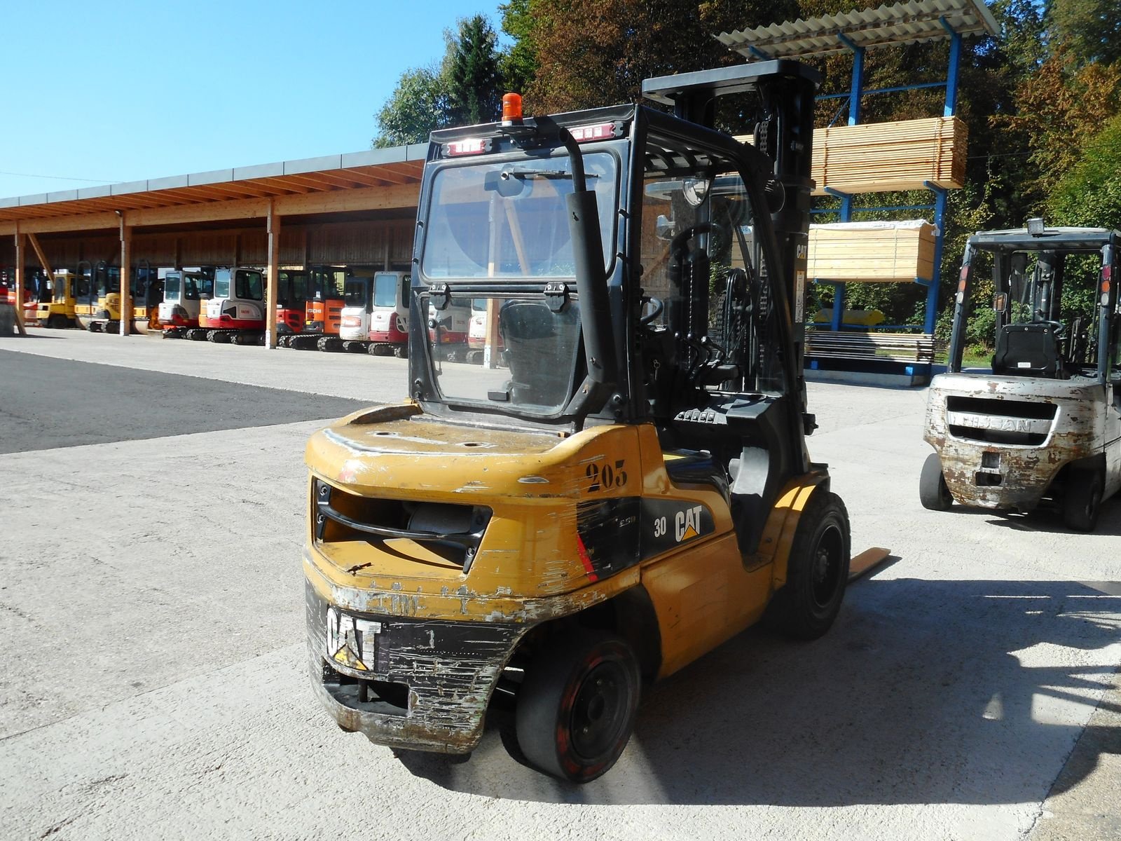 Frontstapler del tipo CAT DP30N Triplex 5,97 Meter + SS + LS + Halbkab., Gebrauchtmaschine In St. Nikolai ob Draßling (Immagine 4)