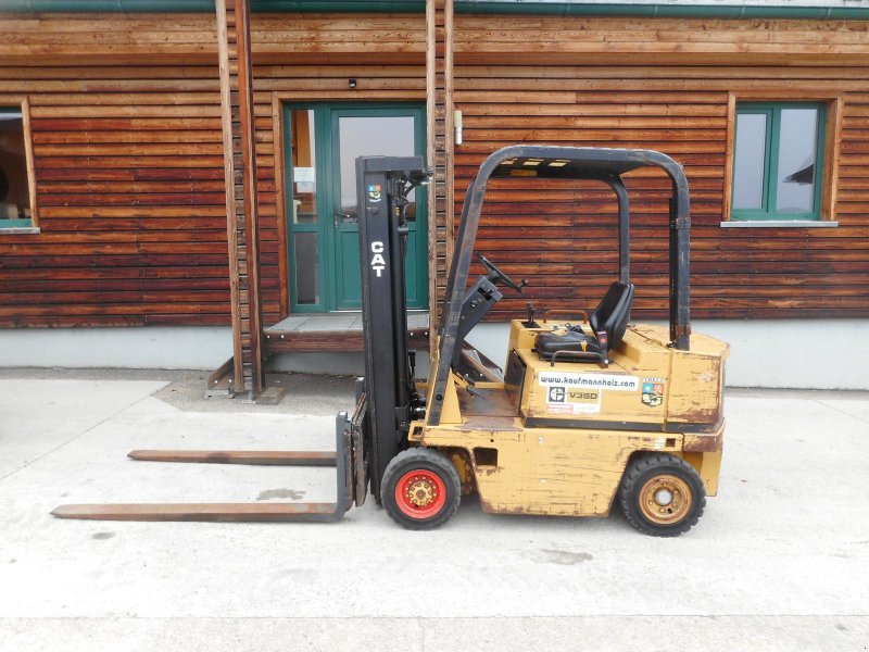 Frontstapler des Typs CAT V35D mit Triplexfreihubmast + Seitenschieber, Gebrauchtmaschine in St. Nikolai ob Draßling