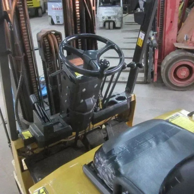 Frontstapler del tipo Caterpillar 2500 kg., heft. elekt., triplo, side shift, containermast., Gebrauchtmaschine In Tubbergen (Immagine 7)