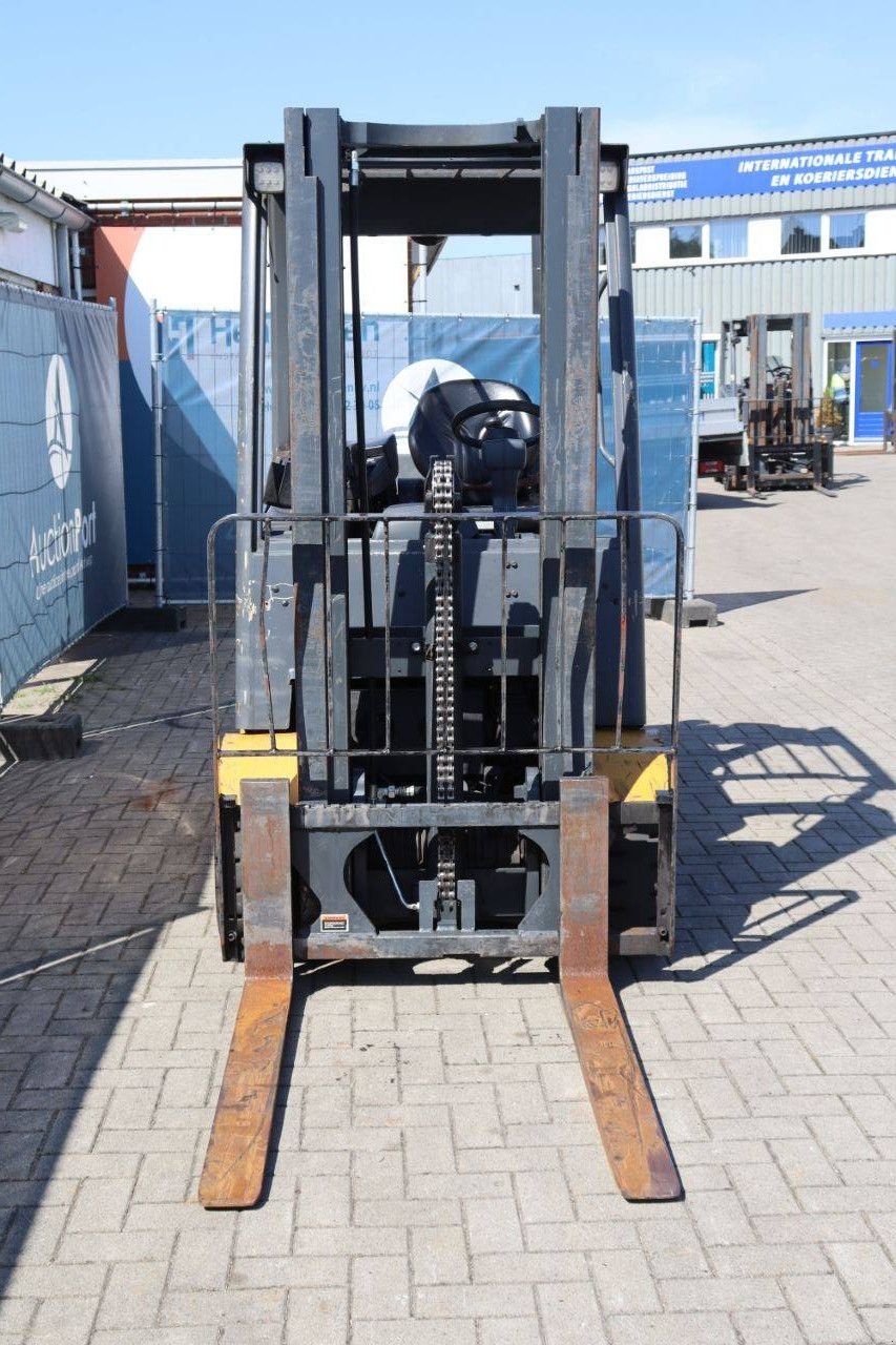 Frontstapler Türe ait Caterpillar 2EP5000, Gebrauchtmaschine içinde Antwerpen (resim 9)