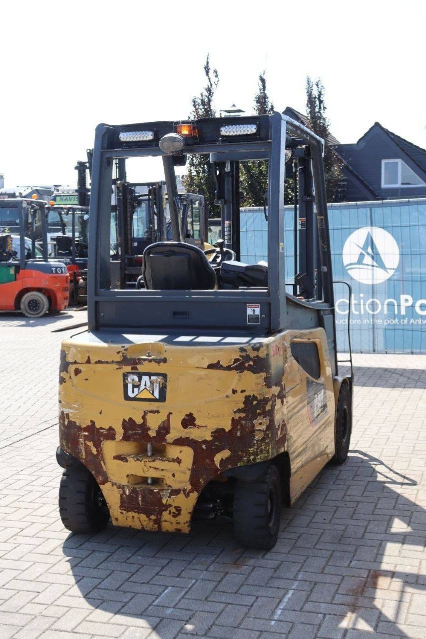 Frontstapler of the type Caterpillar 2EP5000, Gebrauchtmaschine in Antwerpen (Picture 7)