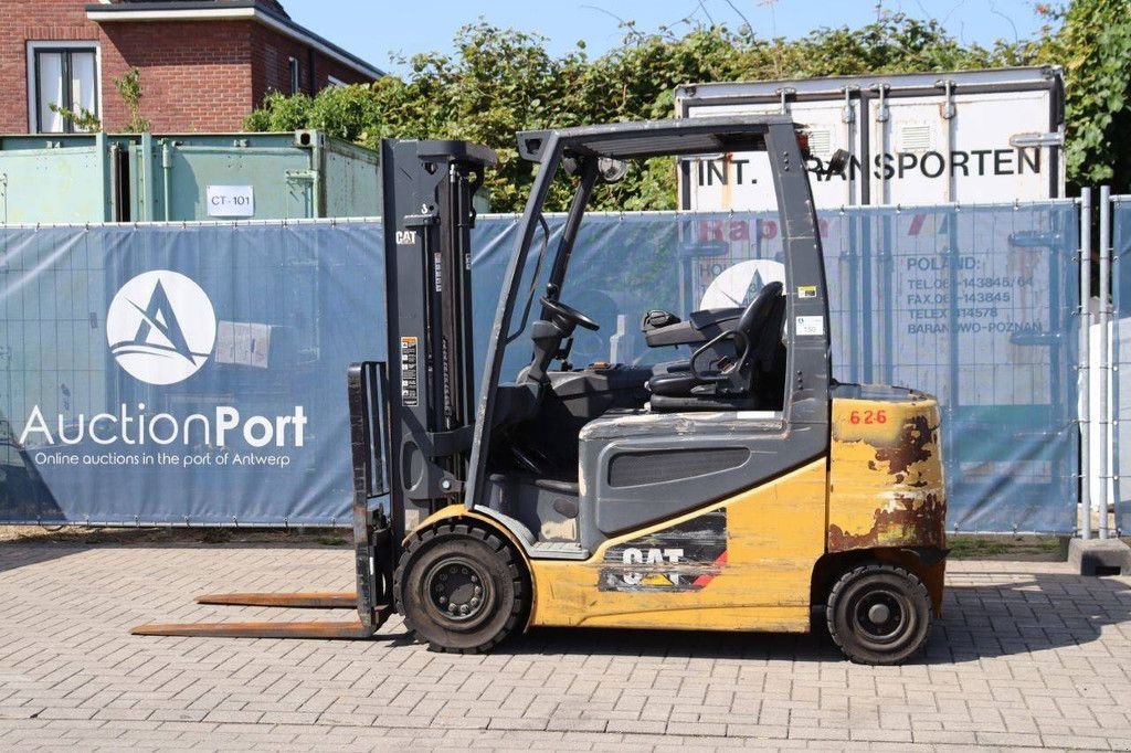 Frontstapler of the type Caterpillar 2EP5000, Gebrauchtmaschine in Antwerpen (Picture 3)