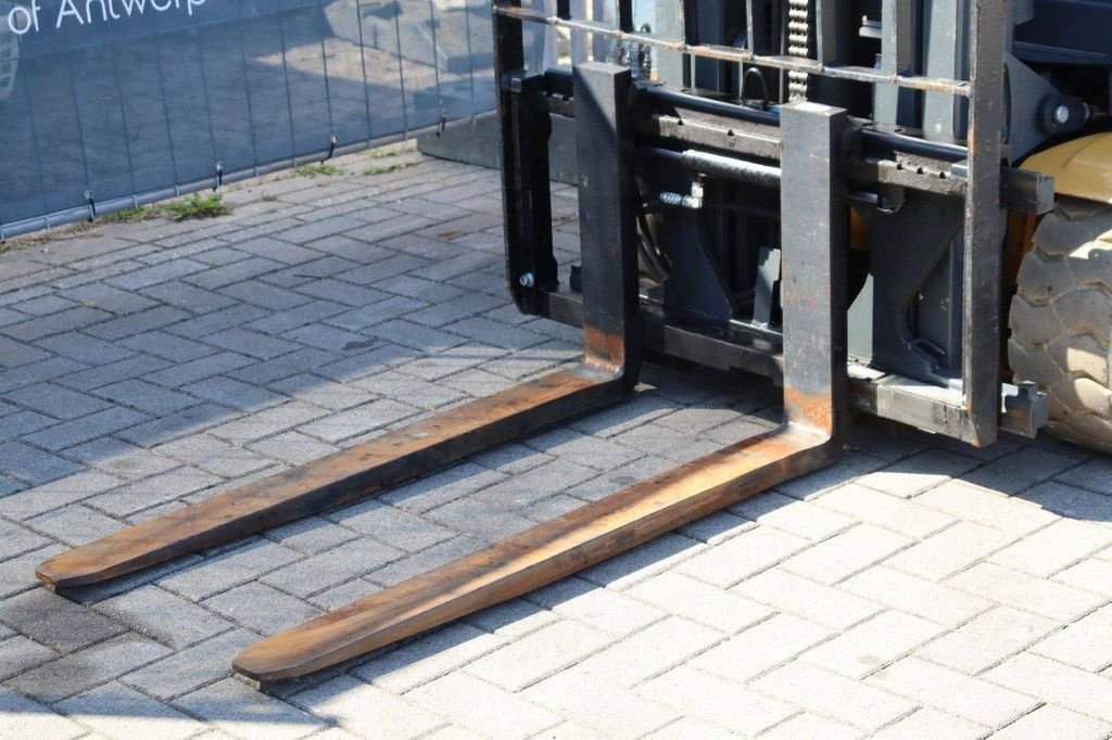 Frontstapler typu Caterpillar 2ET4000, Gebrauchtmaschine w Antwerpen (Zdjęcie 11)