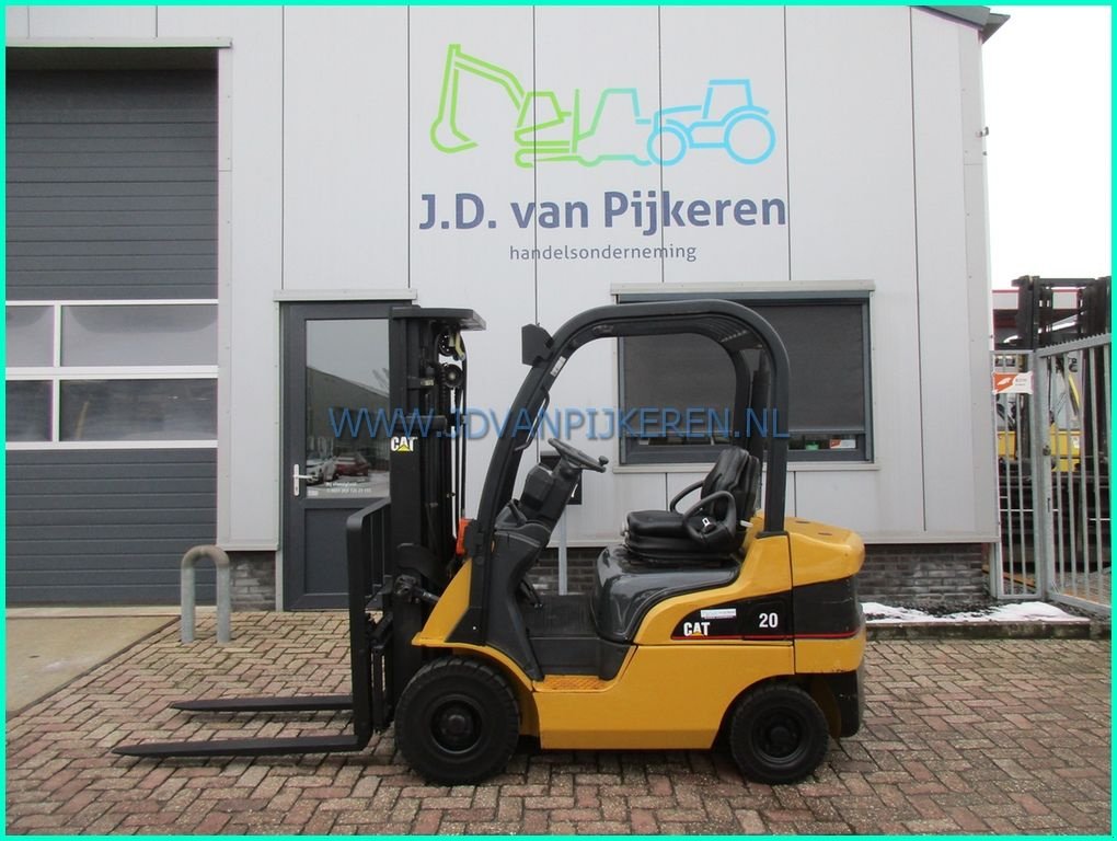 Frontstapler of the type Caterpillar DP20CN, Gebrauchtmaschine in IJsselmuiden (Picture 1)