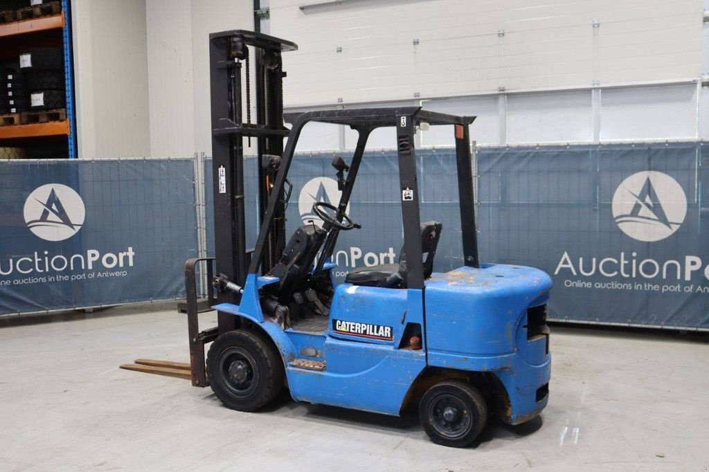 Frontstapler του τύπου Caterpillar DP25K, Gebrauchtmaschine σε Antwerpen (Φωτογραφία 3)