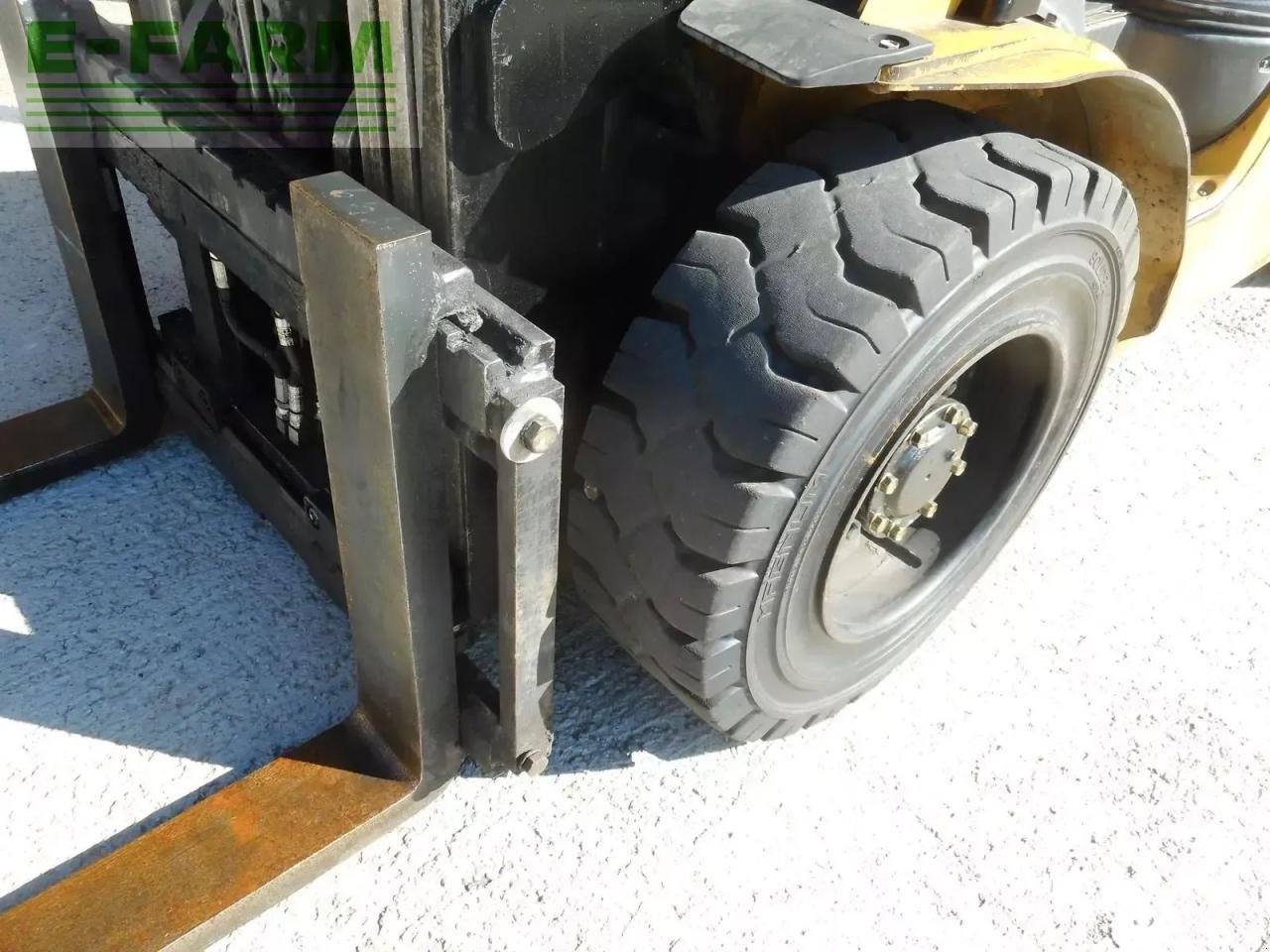 Frontstapler of the type Caterpillar dp30n triplex 5,97 meter + ss + ls + halbkab., Gebrauchtmaschine in ST. NIKOLAI/DR. (Picture 13)