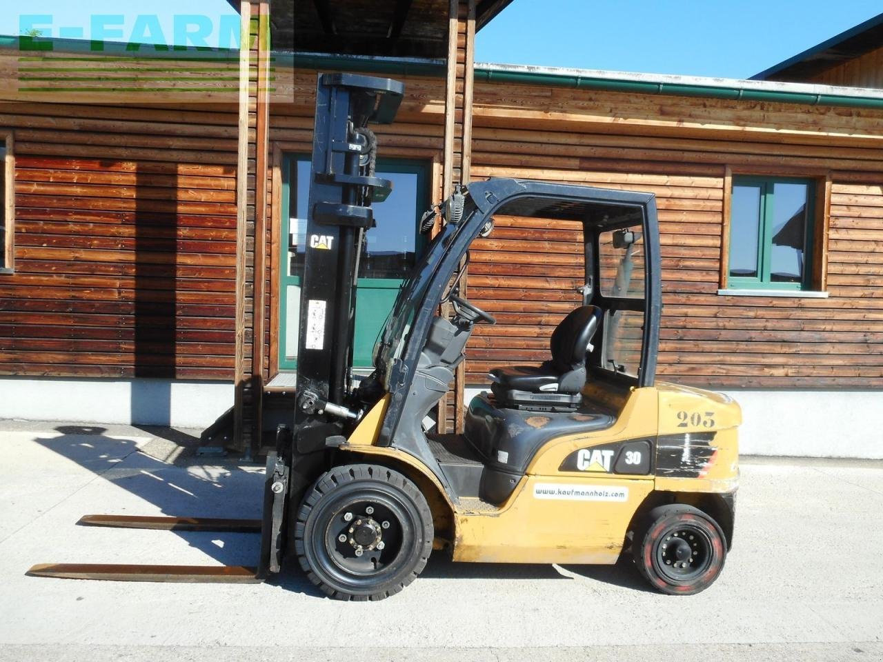 Frontstapler des Typs Caterpillar dp30n triplex 5,97 meter + ss + ls + halbkab., Gebrauchtmaschine in ST. NIKOLAI/DR. (Bild 1)