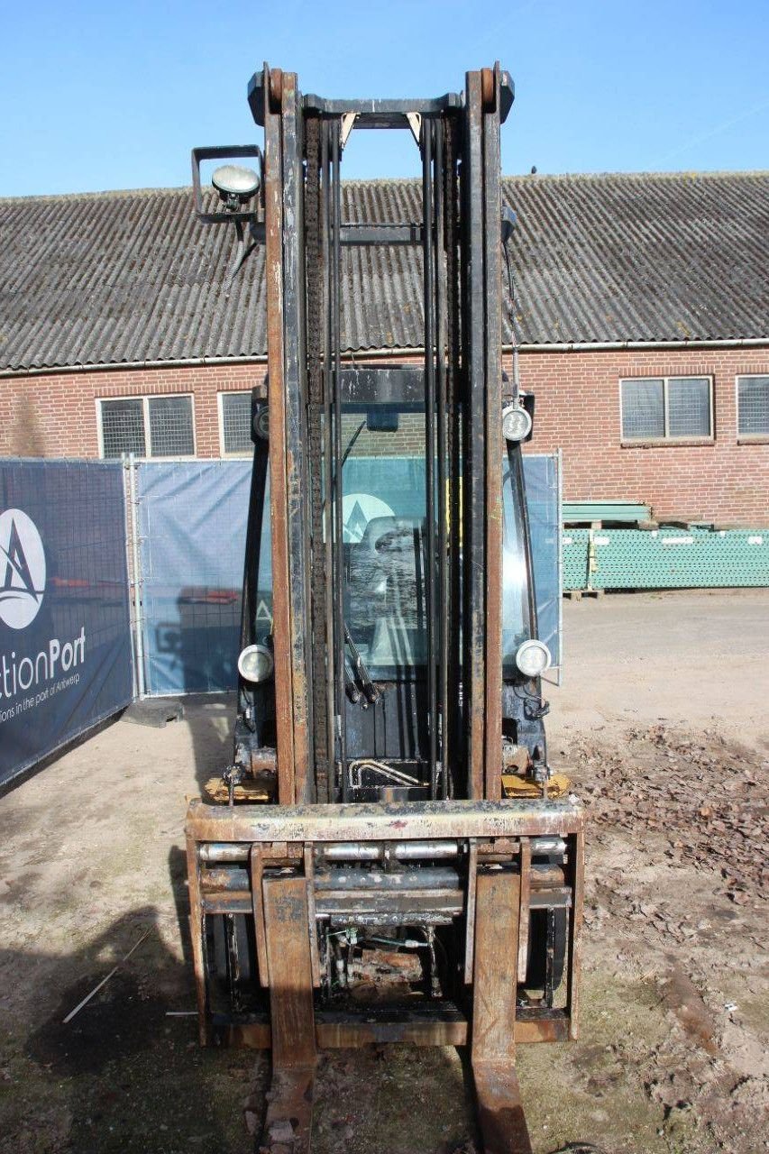 Frontstapler van het type Caterpillar DP35N, Gebrauchtmaschine in Antwerpen (Foto 8)