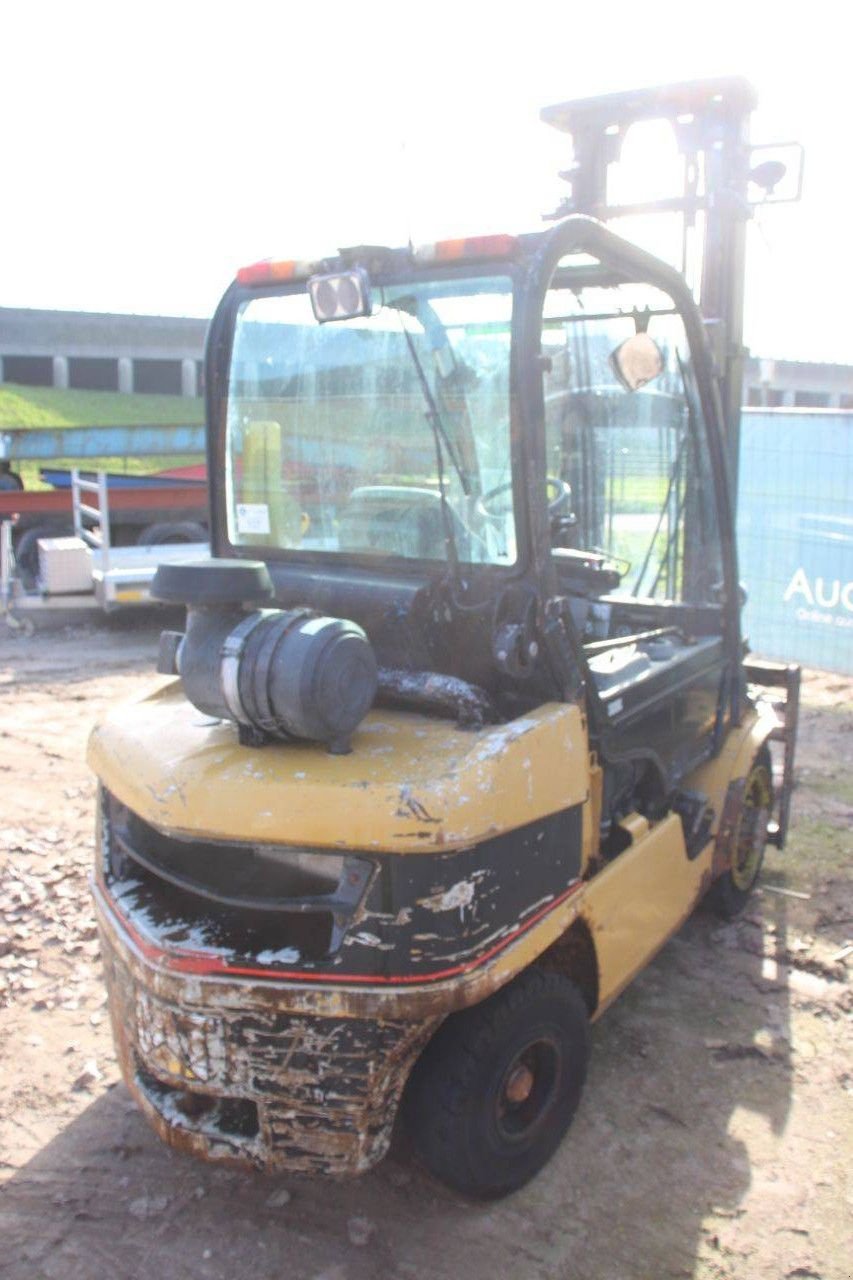 Frontstapler van het type Caterpillar DP35N, Gebrauchtmaschine in Antwerpen (Foto 5)