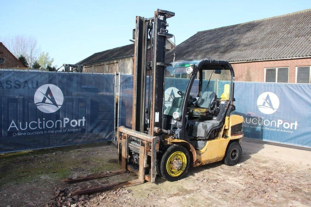 Frontstapler van het type Caterpillar DP35N, Gebrauchtmaschine in Antwerpen (Foto 9)