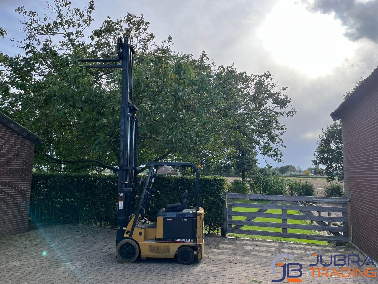 Frontstapler of the type Caterpillar EC25N, Gebrauchtmaschine in Buggenum (Picture 10)