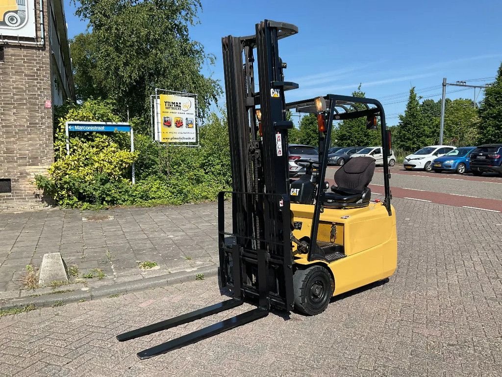 Frontstapler des Typs Caterpillar EP15KRT 1500KG 6.00METER HEFTRUCK, Gebrauchtmaschine in Vlaardingen (Bild 3)