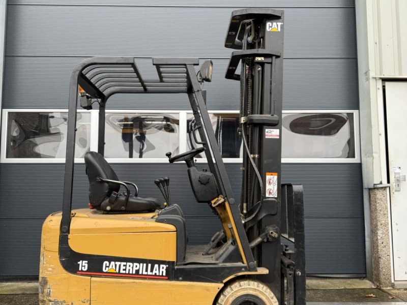 Frontstapler del tipo Caterpillar EP15KRT, Gebrauchtmaschine In Nederweert (Immagine 1)