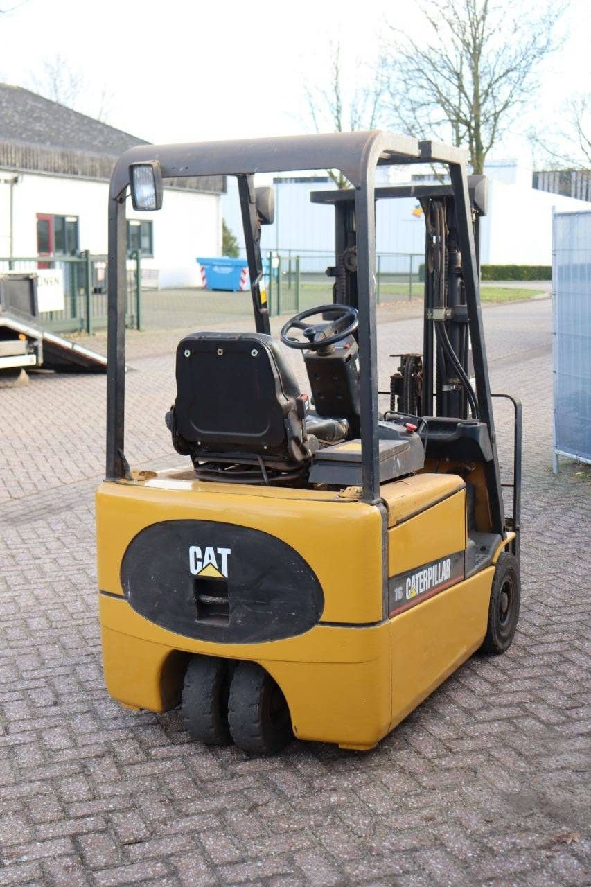 Frontstapler типа Caterpillar EP16KT, Gebrauchtmaschine в Antwerpen (Фотография 7)