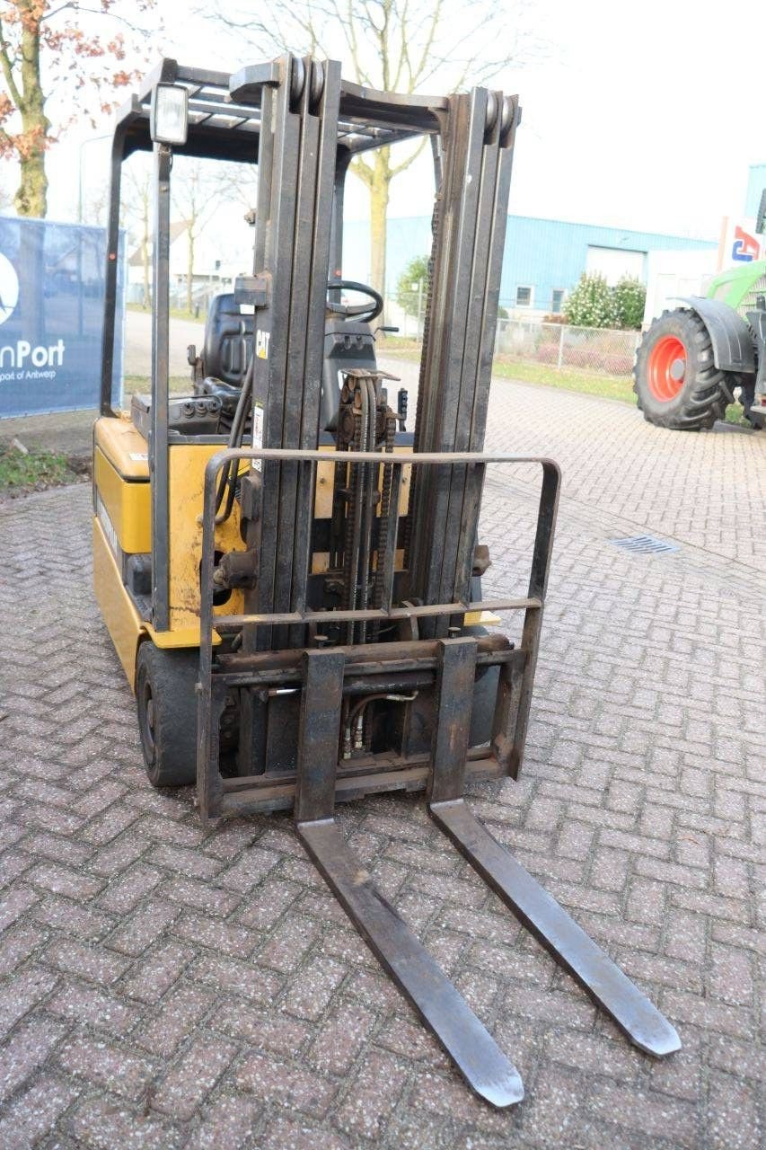 Frontstapler Türe ait Caterpillar EP16KT, Gebrauchtmaschine içinde Antwerpen (resim 8)