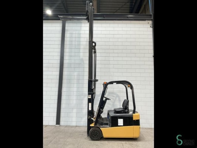 Frontstapler типа Caterpillar EP18ACNT, Gebrauchtmaschine в Wijchen (Фотография 9)