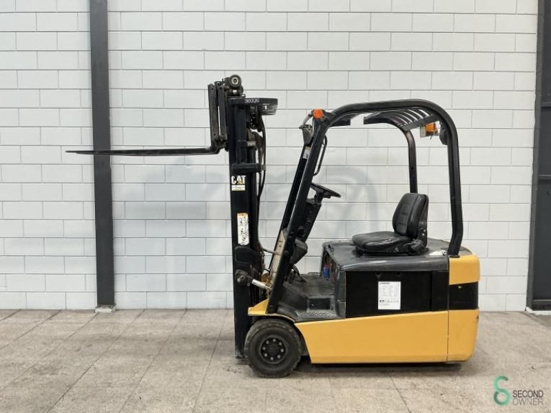 Frontstapler типа Caterpillar EP18ACNT, Gebrauchtmaschine в Wijchen (Фотография 8)