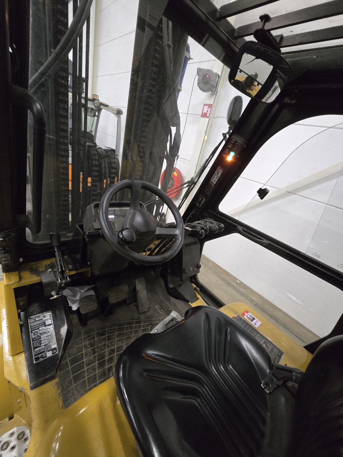 Frontstapler des Typs Caterpillar GC70K, Gebrauchtmaschine in Vlierden (Bild 6)
