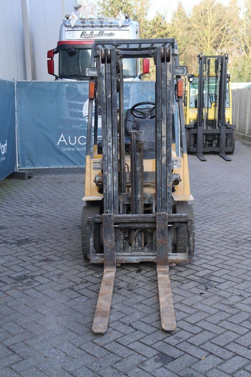 Frontstapler van het type Caterpillar GP15K, Gebrauchtmaschine in Antwerpen (Foto 9)