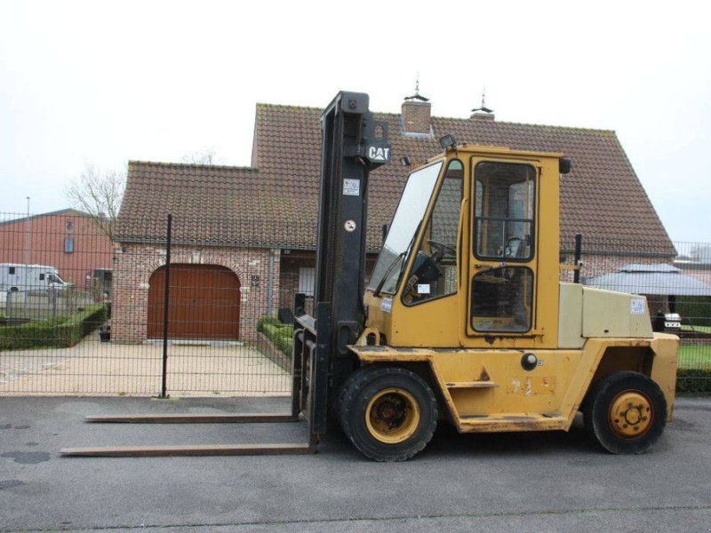 Frontstapler typu Caterpillar V155C, Gebrauchtmaschine w Antwerpen (Zdjęcie 1)