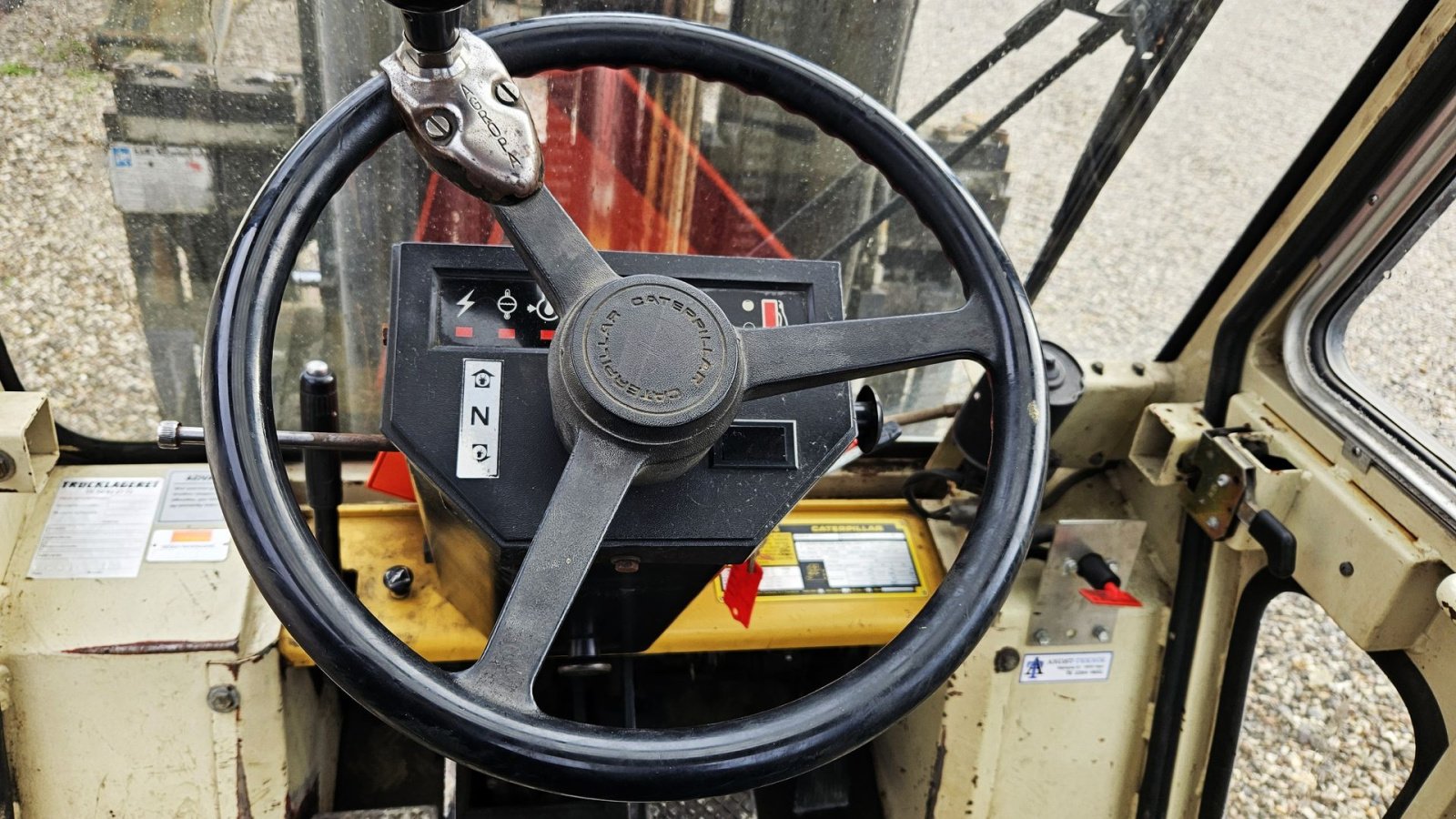 Frontstapler of the type Caterpillar VC60D / lukket kabine / 3 tons kapacitet / gas, Gebrauchtmaschine in Arden (Picture 13)