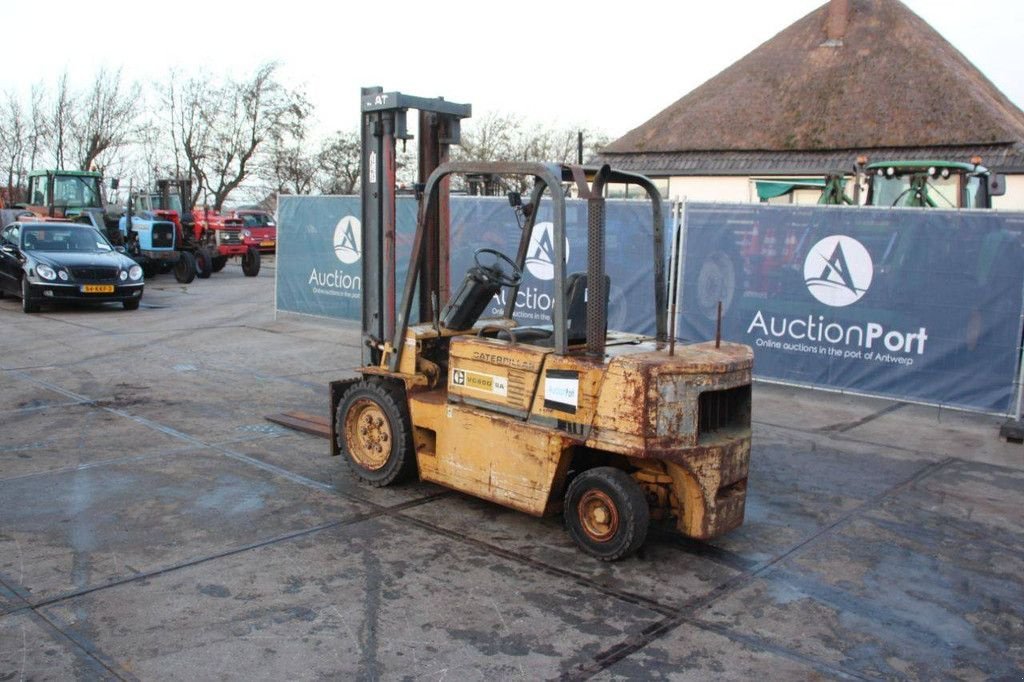 Frontstapler του τύπου Caterpillar VC60D SA, Gebrauchtmaschine σε Antwerpen (Φωτογραφία 3)
