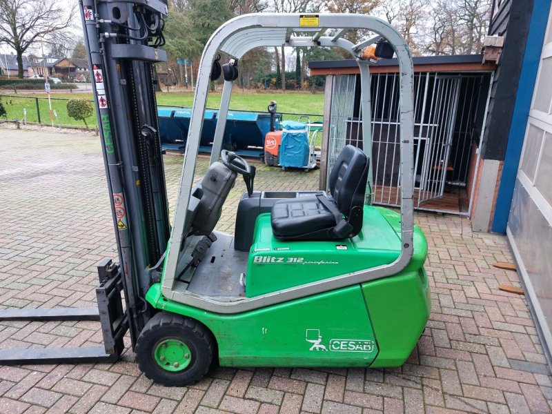 Frontstapler typu Cesab Blitz 312 triplex sideshift, Gebrauchtmaschine v Harskamp (Obrázek 1)