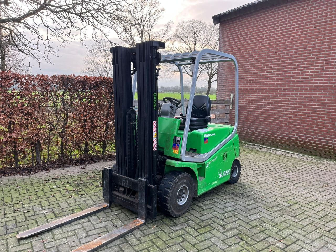 Frontstapler typu Cesab C4E250V, Gebrauchtmaschine v Buggenum (Obrázek 3)