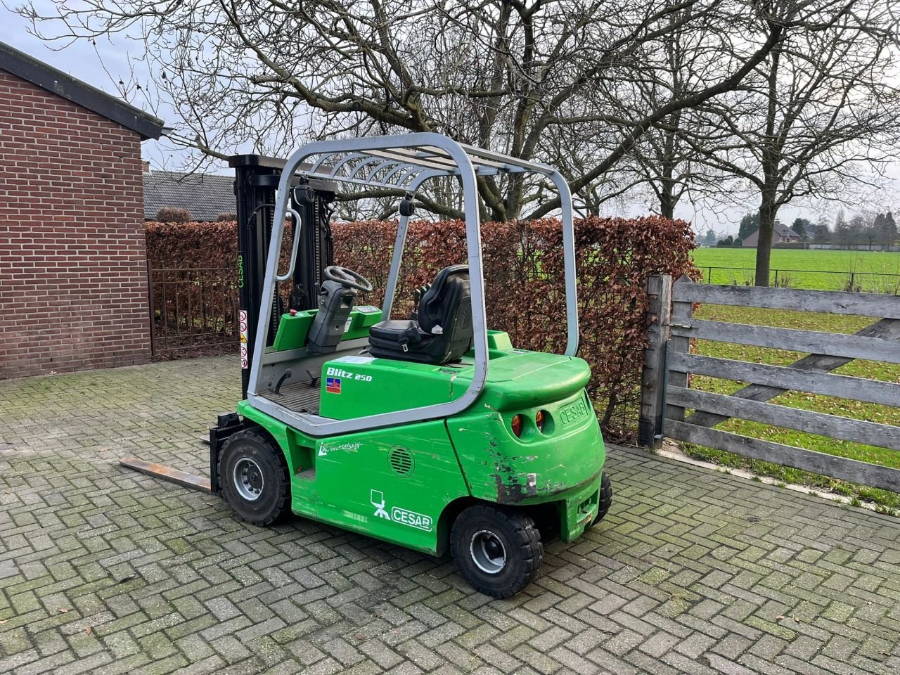 Frontstapler typu Cesab C4E250V, Gebrauchtmaschine v Buggenum (Obrázek 2)