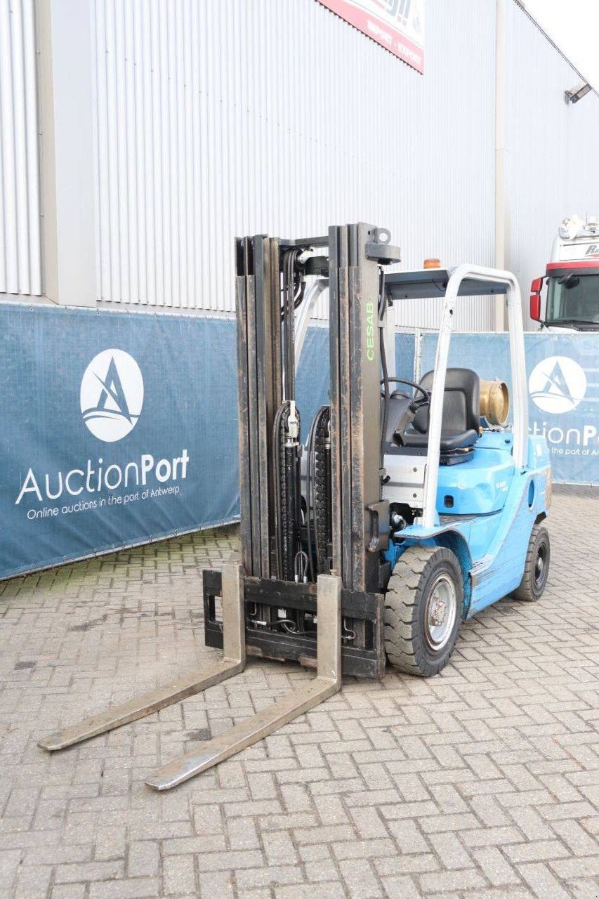 Frontstapler typu Cesab M325, Gebrauchtmaschine w Antwerpen (Zdjęcie 10)