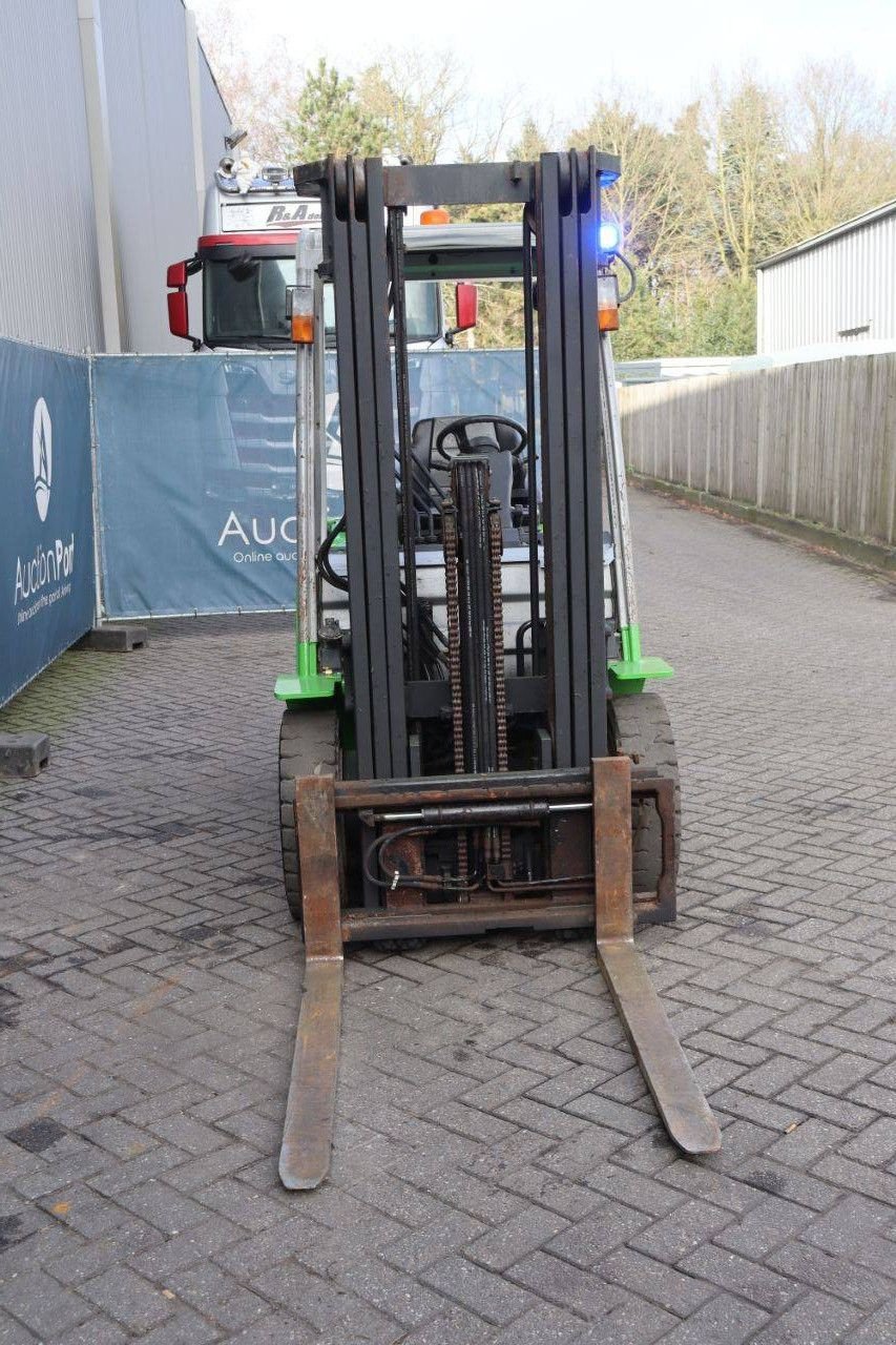 Frontstapler типа Cesab M325D, Gebrauchtmaschine в Antwerpen (Фотография 9)