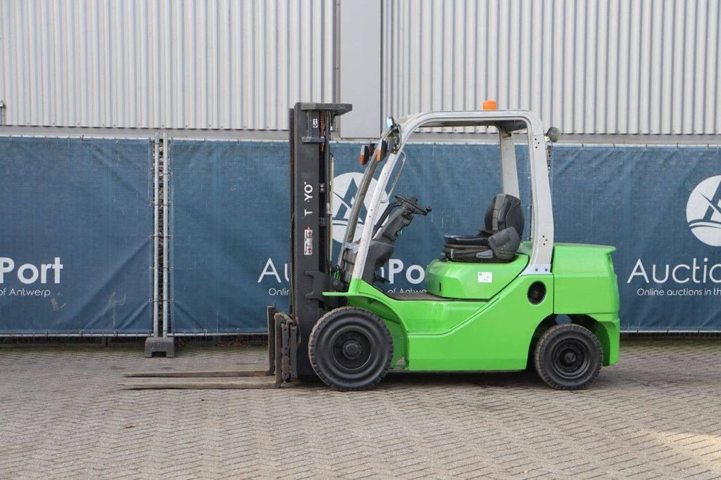 Frontstapler типа Cesab M325D, Gebrauchtmaschine в Antwerpen (Фотография 1)