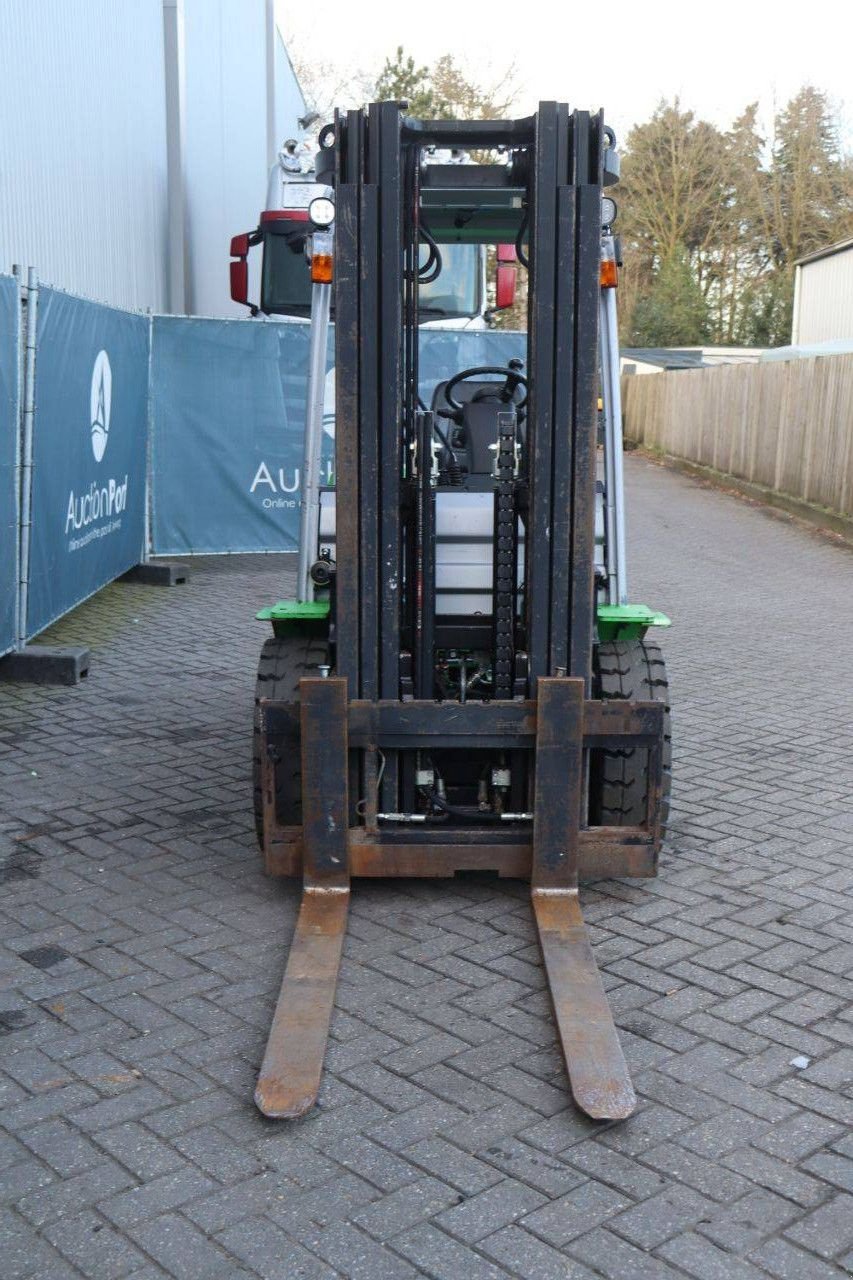 Frontstapler Türe ait Cesab M330D, Gebrauchtmaschine içinde Antwerpen (resim 9)