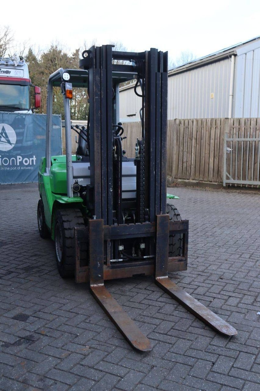 Frontstapler Türe ait Cesab M330D, Gebrauchtmaschine içinde Antwerpen (resim 8)